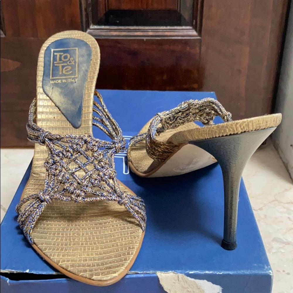 Open toe metallic heels